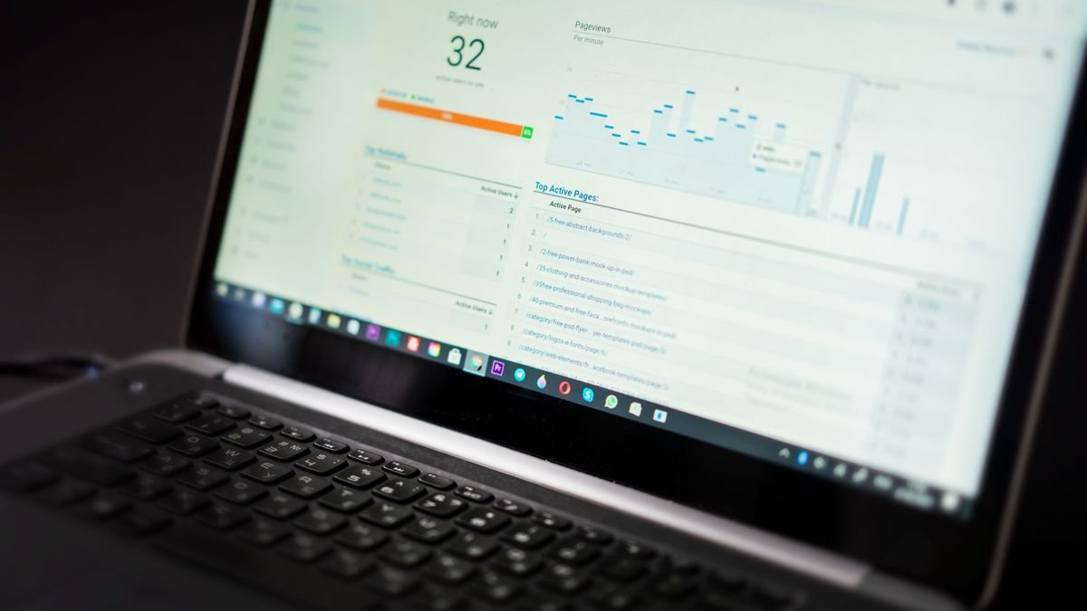 Seguimiento: panel de progreso y métricas en pantalla